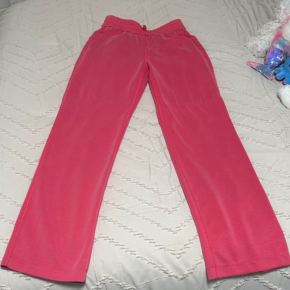 Lululemon Athletica Coral Lounge Pants